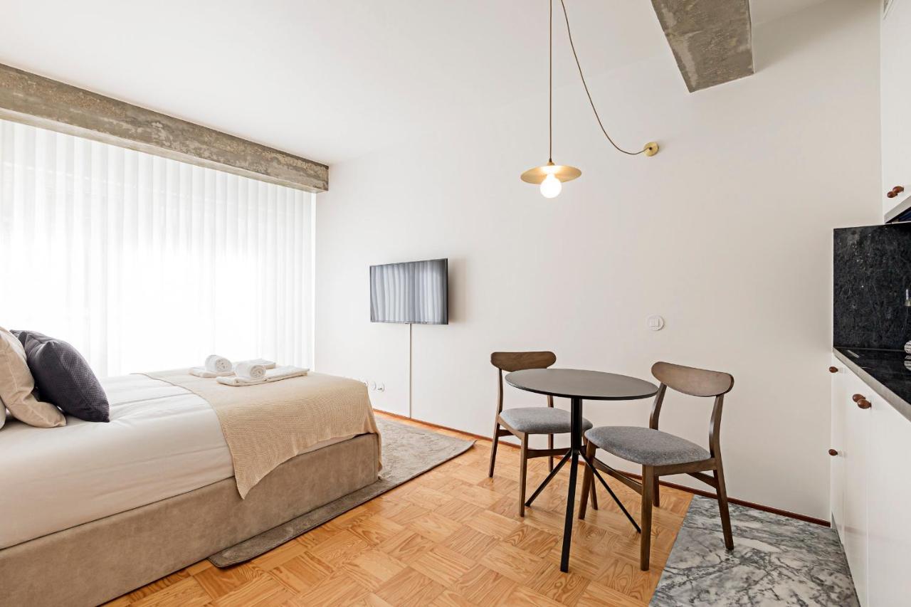 Ceuta Studio Apartments By Lovelystay بورتو المظهر الخارجي الصورة