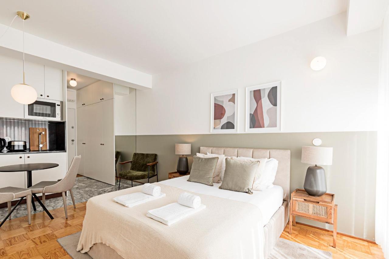 Ceuta Studio Apartments By Lovelystay بورتو المظهر الخارجي الصورة
