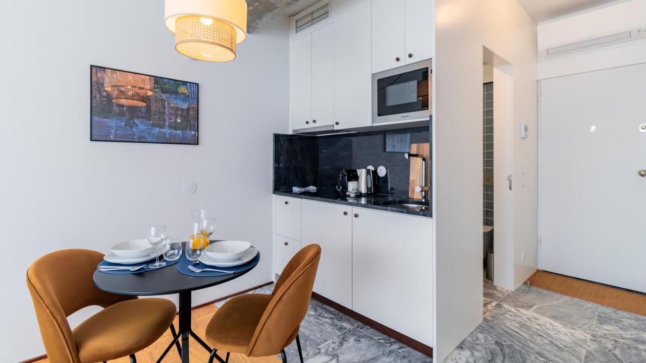Ceuta Studio Apartments By Lovelystay بورتو المظهر الخارجي الصورة
