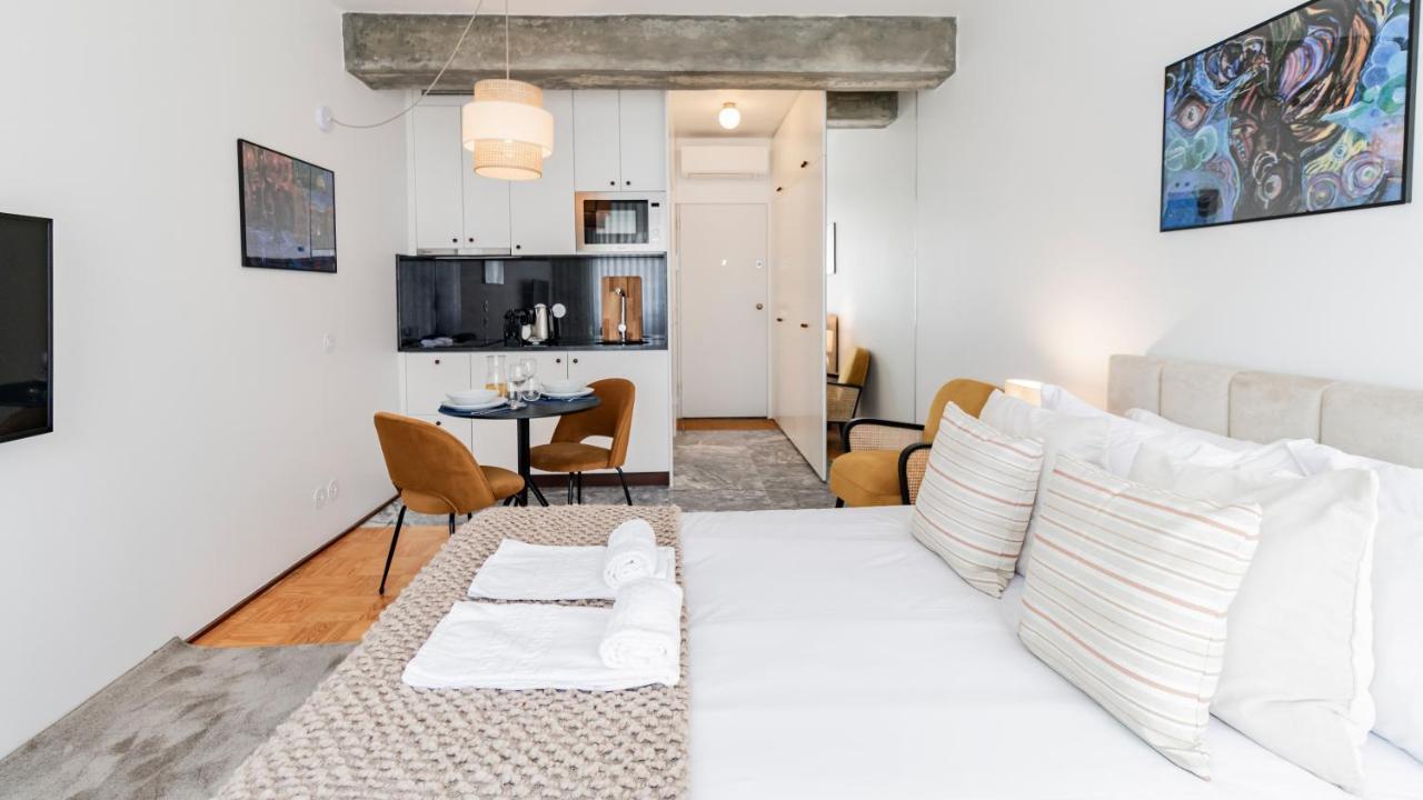 Ceuta Studio Apartments By Lovelystay بورتو المظهر الخارجي الصورة