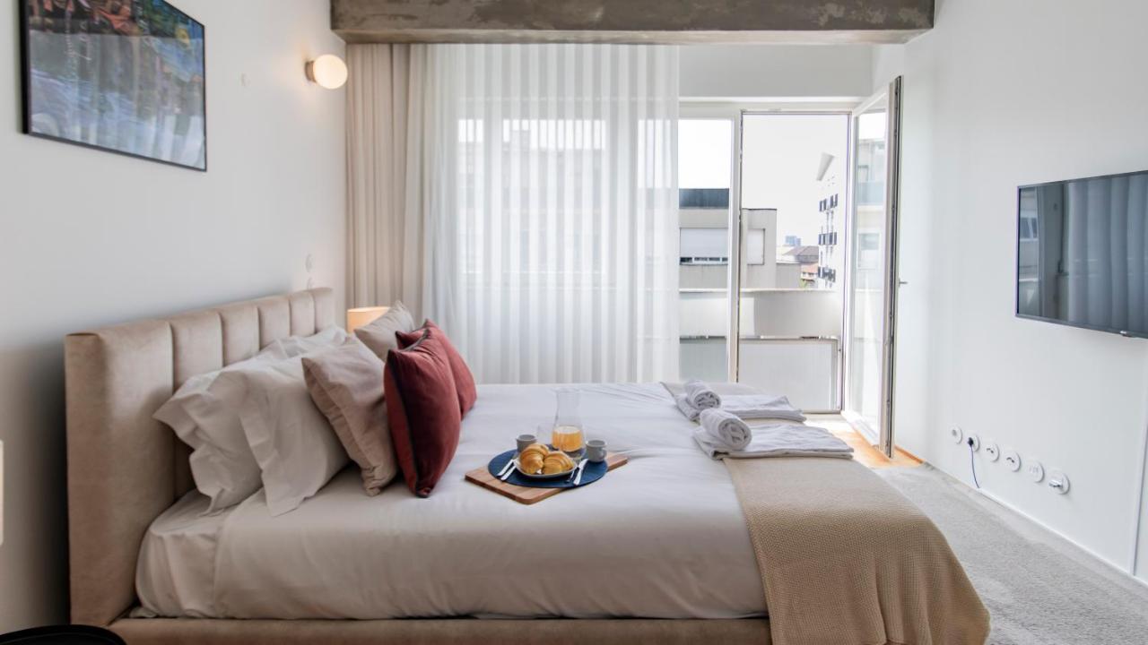 Ceuta Studio Apartments By Lovelystay بورتو المظهر الخارجي الصورة
